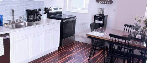 Microwave, oven, stovetop, dishwasher