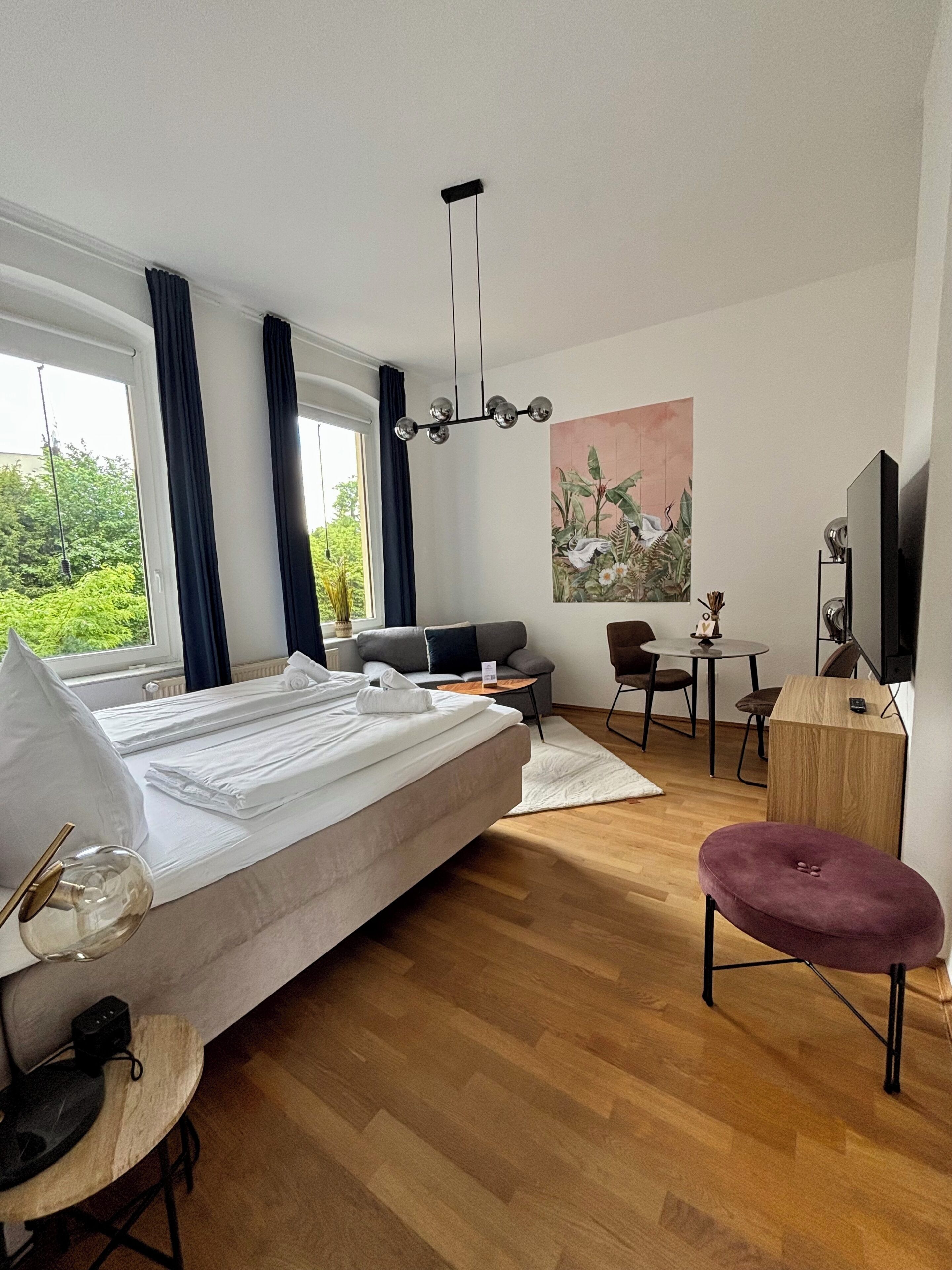 1 chambre, fer et planche à repasser, lit parapluie, Wi-Fi