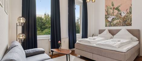 1 bedroom, iron/ironing board, travel cot, WiFi