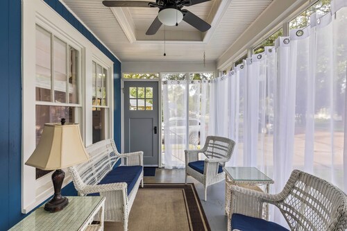 Eclectic 3-bedroom home in exciting MidCity filled with local art!