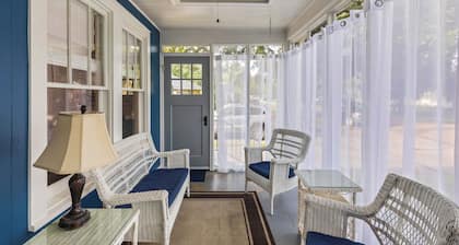 Eclectic 3-bedroom home in exciting MidCity filled with local art!