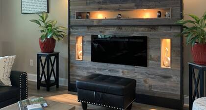 Charming 2-bedroom house in pleasant Great Falls with WiFi, AC