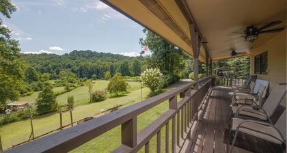 Charming 5-bedroom farmhouse on 10 acres in serene Saluda