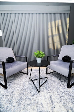 Interior - 2-bedroom Studio Suite for Content Creators! (Nassau)