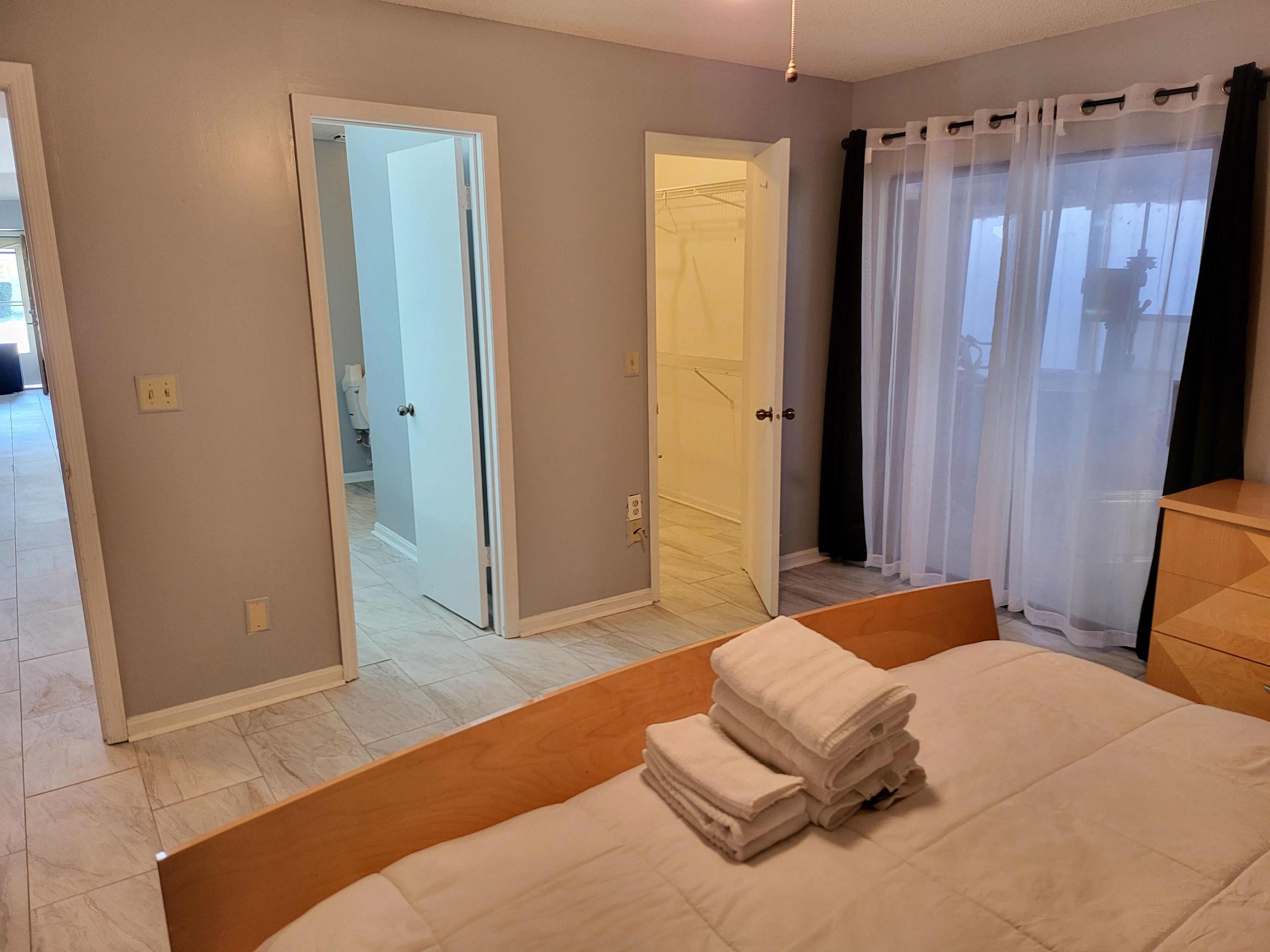 2 soveværelser, skrivebord, strygejern/strygebræt, Wi-Fi