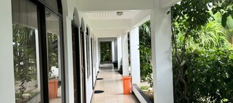 TABACONES HOTEL AND RESTAURANT 