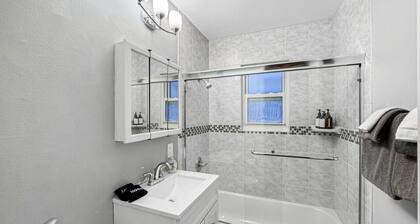 Cute two bedroom home in fantastic location!