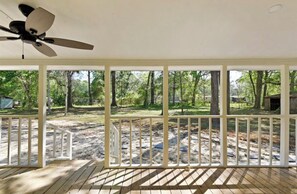 Property grounds - Rural Comforts Of Dayton Tx (Dayton)