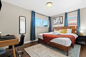 2 bedrooms, desk, iron/ironing board, travel crib