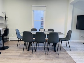 Meeting facility