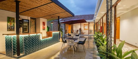 Terrace/patio