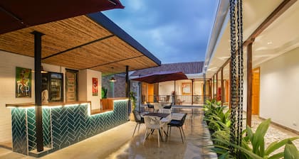 Casa Serafin Hotel