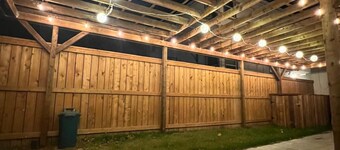 #1 {5 STAR PRIVATE ROOM} {WINNIPEG JETS} in WOLSELEY,{5kms 4m Airport}