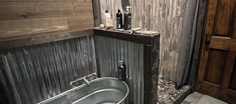 Charming 4-bedroom country house with AC, WiFi in Benton