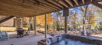 New Modern Luxury Lakeview Haven: Lake Access,HotTub, Game Room, FirePits, Pets