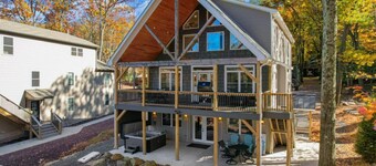 New Modern Luxury Lakeview Haven: Lake Access,HotTub, Game Room, FirePits, Ski