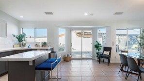 Interior - Pacifica Sur by Avantstay Pool, Hot Tub, Gazebo (Indio)