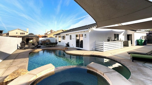 Pacifica Sur by Avantstay Pool, Hot Tub, Gazebo