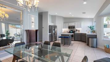 Nhà (4 Bedrooms) | Nội thất