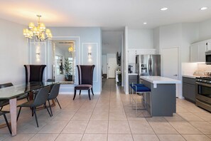 Interior - Pacifica Sur by Avantstay Pool, Hot Tub, Gazebo (Indio)