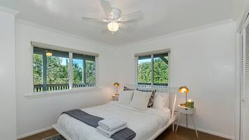 Casa, varias camas, hidromasaje, vista a la montaña (Casa Del Lago) | 3 habitaciones, decoración personalizada y muebles diferentes