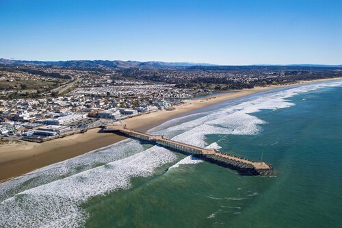 Casa do Sol by Avantstay Rooftop Deck w/ Ocean Views 2 Blocks to Beach!