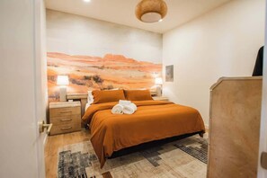 Bügeleisen/Bügelbrett, WLAN, Bettwäsche