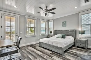 5 室のベッドルーム、アイロン / アイロン台、WiFi (無料)、ベッドシーツ