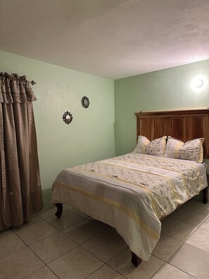 1 chambre, Wi-Fi gratuit, draps fournis