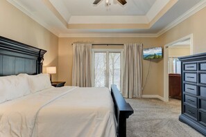 3 bedrooms, free WiFi, bed sheets