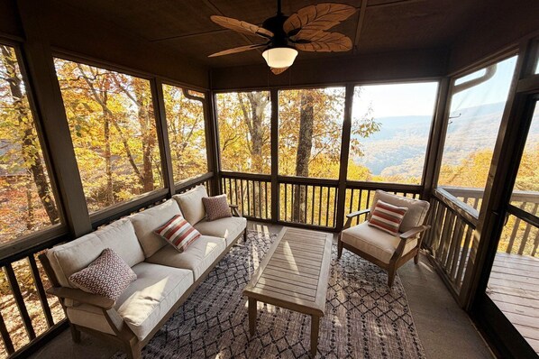 Smart TV, fireplace, DVD player, foosball