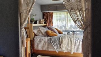 1 bedroom, iron/ironing board, WiFi