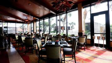 Căn hộ | 2 phòng ngủ