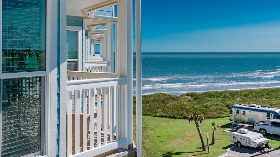 Heated Pools Hot Tubs Easy Beach Access