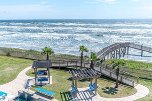 Apartment | 2 bedrooms - Great Views Heated Pools Hot Tubs Easy Beach Access (Galveston)