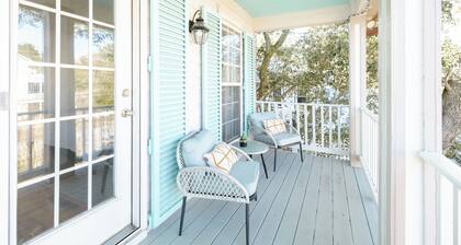 Coastal Retreat w Pool and MIL Suite!
