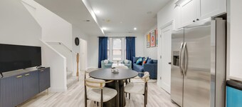 Townhome < 5 Mi to Naperville & Morton Arboretum