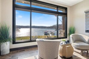 Interior - LOTO Pointe, Updated Luxury Home w/ Boat & PWC Slip, Boat Ramp, Firepits, Pool Table & More! (Versailles)