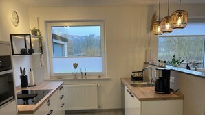 Uklassifisert bilde, 2 av 25, knapp