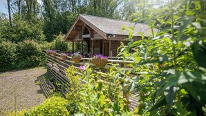 Property grounds - Pwll Cabin, Holiday Home Marros, Sleeps 2, 1 bedrooms,  bathrooms (Carmarthen)