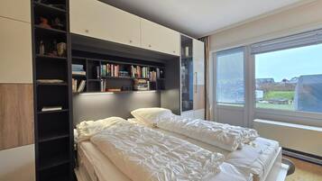 2 makuuhuonetta, silitysrauta/-lauta, Wi-Fi