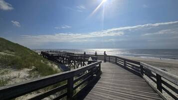 Strand