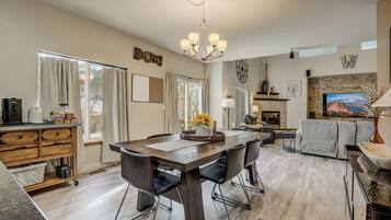 Khu ẩm thực cho gia đình