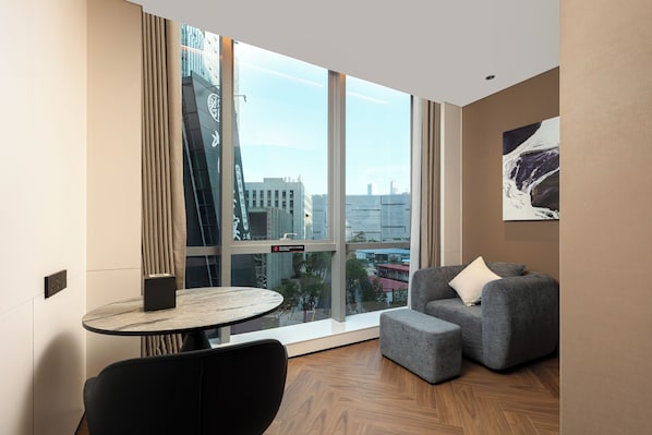 Superior Double Room, 1 Queen Bed, Private Bathroom, City View - SHENZHENWANXIANGQINGHUAJIUDIAN (Shenzhen)