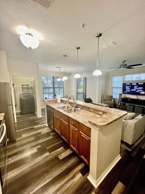 Interior - FURNISHED LAKE VIEW CONDO IN GATED RESORT STYLE SETTING (Sarasota)