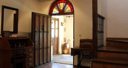 Rural House 'Molino El Sotillo' with Private Garden and Wi-Fi