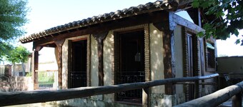 Casita de campo 'La Morada Del Molinero' con jardín privado y Wi-Fi