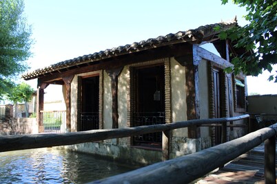 Casita de campo 'La Morada Del Molinero' con jardín privado y Wi-Fi