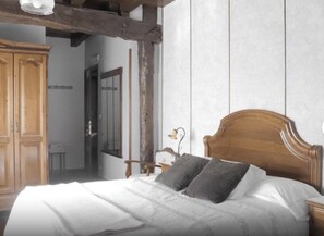 1 chambre, accès au Wi-Fi (inclus), literie fournie