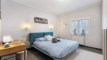 1 chambre, fer et planche Ă  repasser, Wi-Fi gratuit, draps fournis